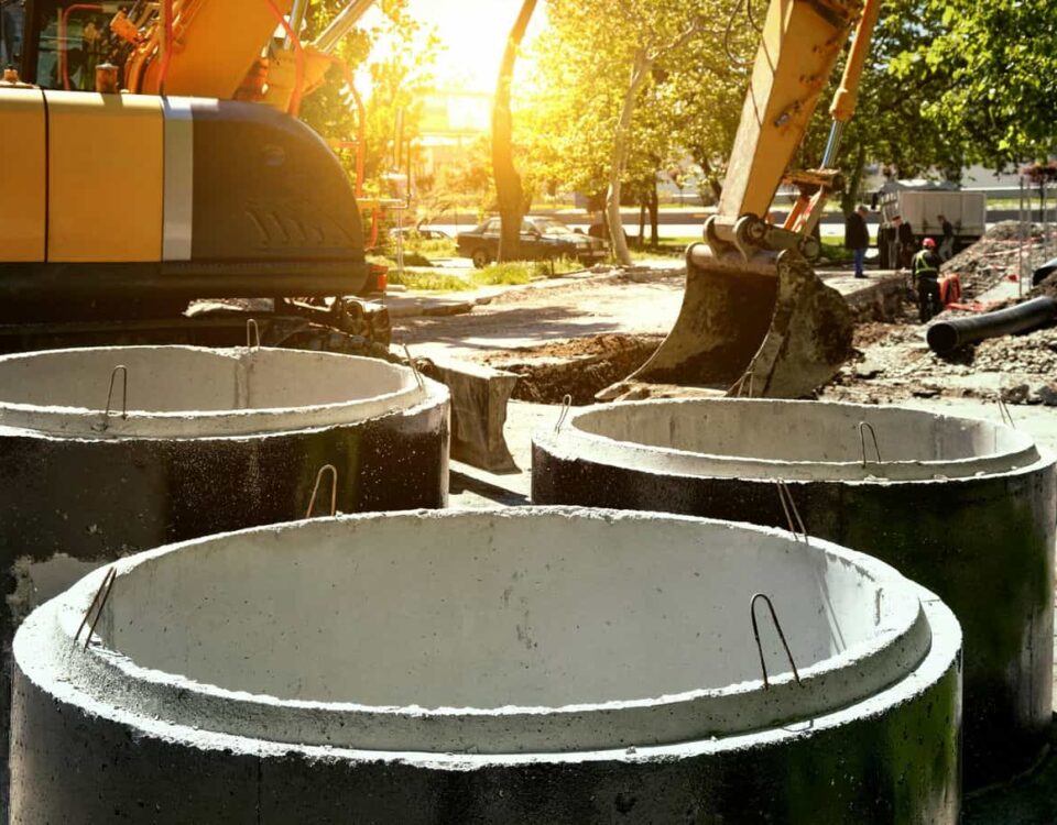 betonowe kręgi studzienne